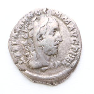 Emperor Commodus 177-192AD Silver coin Denarius|Authentic Roman coin|Ancient artifact|Gladiator coin|History gift|Very rare