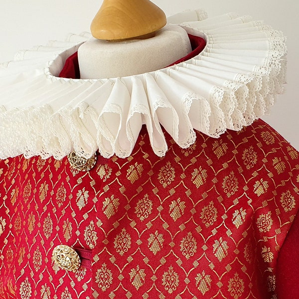 Elizabethan Tudor Neck Ruff in pure cotton with lace edging