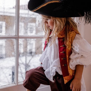 Atelier Spatz sustainably made childrens pirate costume vest