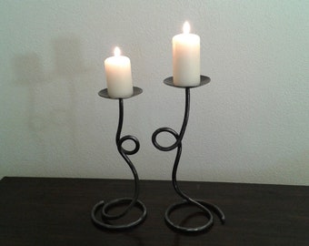 Set of 2 pcs. Wrought iron candlesticks modern style home decor spiral shape candle holders 30-32cm height