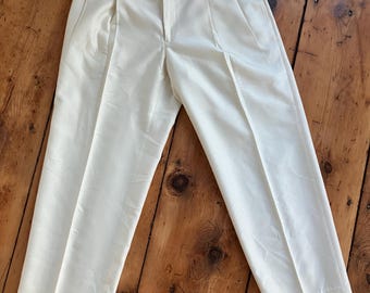 Pantalones vintage de mujer Bhagubhai Valsad color blanco roto, talla 32" de cintura.