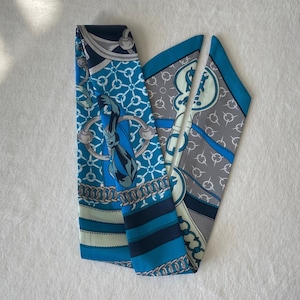 Bufanda fina para bolsos, coletero, pañuelo para el cuello y accesorio para bolsos. 1 SET (incluye 2 del mismo estampado). Accesorios para bolsos, coletero