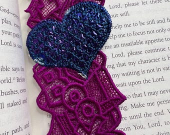 I Love Books Freestanding Lace Bookmark