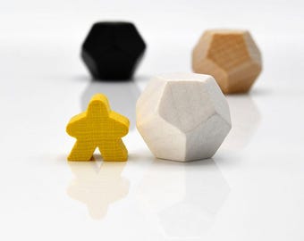 Wooden D12 Blank Dice: 22mm Twelve-Sided Board Game Dice [3 colors]