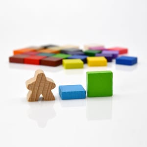 15x15x5mm SQUARE/BLOCK [26 colors] Wooden Token to Board Games