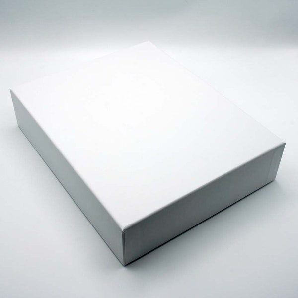 Caja de juegos grande, tamaño A4, color blanco pesado, 2,7 pulgadas de profundidad, brillante