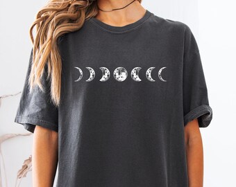 Comfort Colors Celestial Shirt, Moon Phase T-shirt, Boho Mystical Moon And Sun Tee, Boho Moon Outfit, Spiritual Moon Women Clothing Gifts