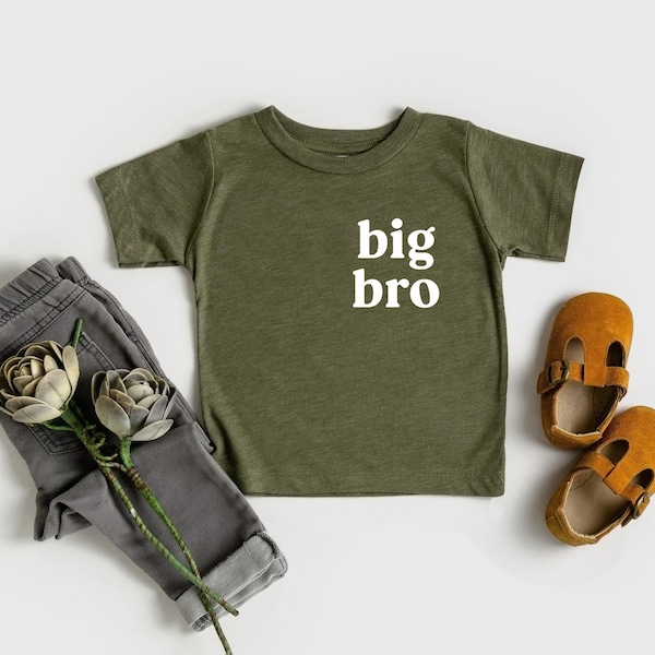 Big bro, Big sis, Lil bro Matching Sibling Shirts(pocket) | Big bro Pregnancy Announcement, Baby announcement, gift for mom