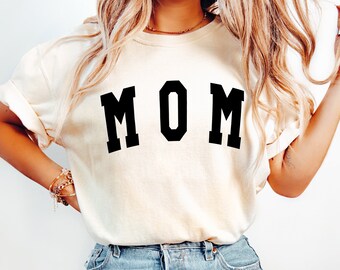 Comfort Color Mama Shirt, Mom Shirt, Mommy Shirt, Mama T-Shirt, Cute Mom Shirt, Mother's Day Gift, Mom Life Shirt