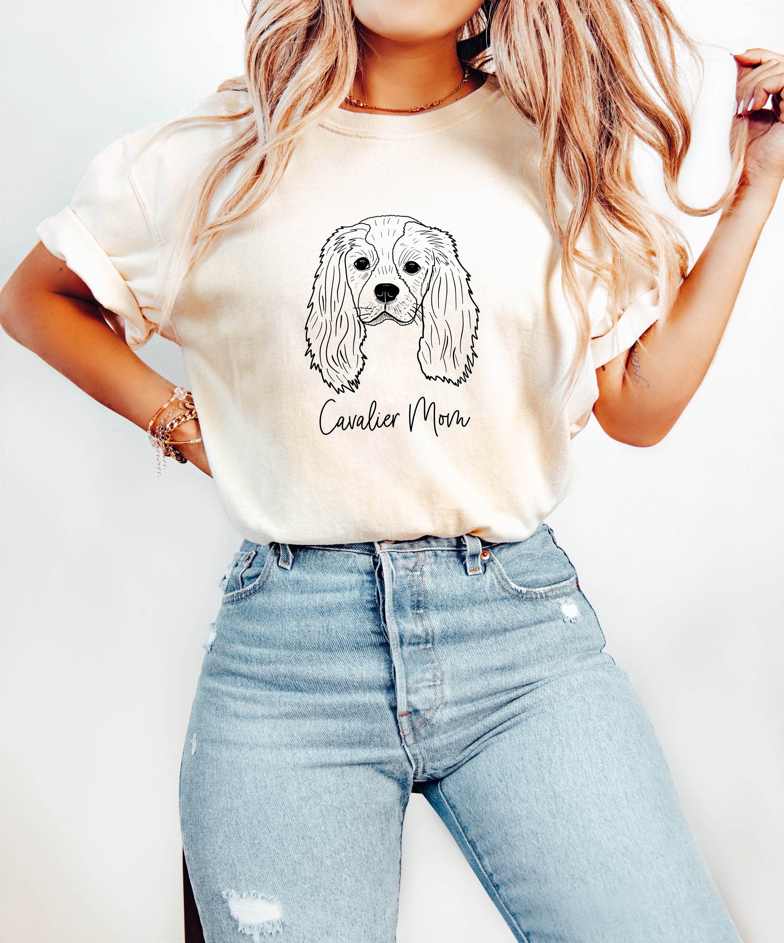 Comfort Colors Cavalier King Charles Spaniel Mama Shirt, Cavie Mom, Dog Mom Gift, Dog Lover Shirt, Dog Lover Gift, Gift for Spaniel Owner