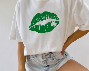 Comfort Colors Shamrock clover Irish Kiss Shirt, Womens patrick Shirt, St Patricks Day Shirt, Funny Irish Shirt, Saint Patricks Day