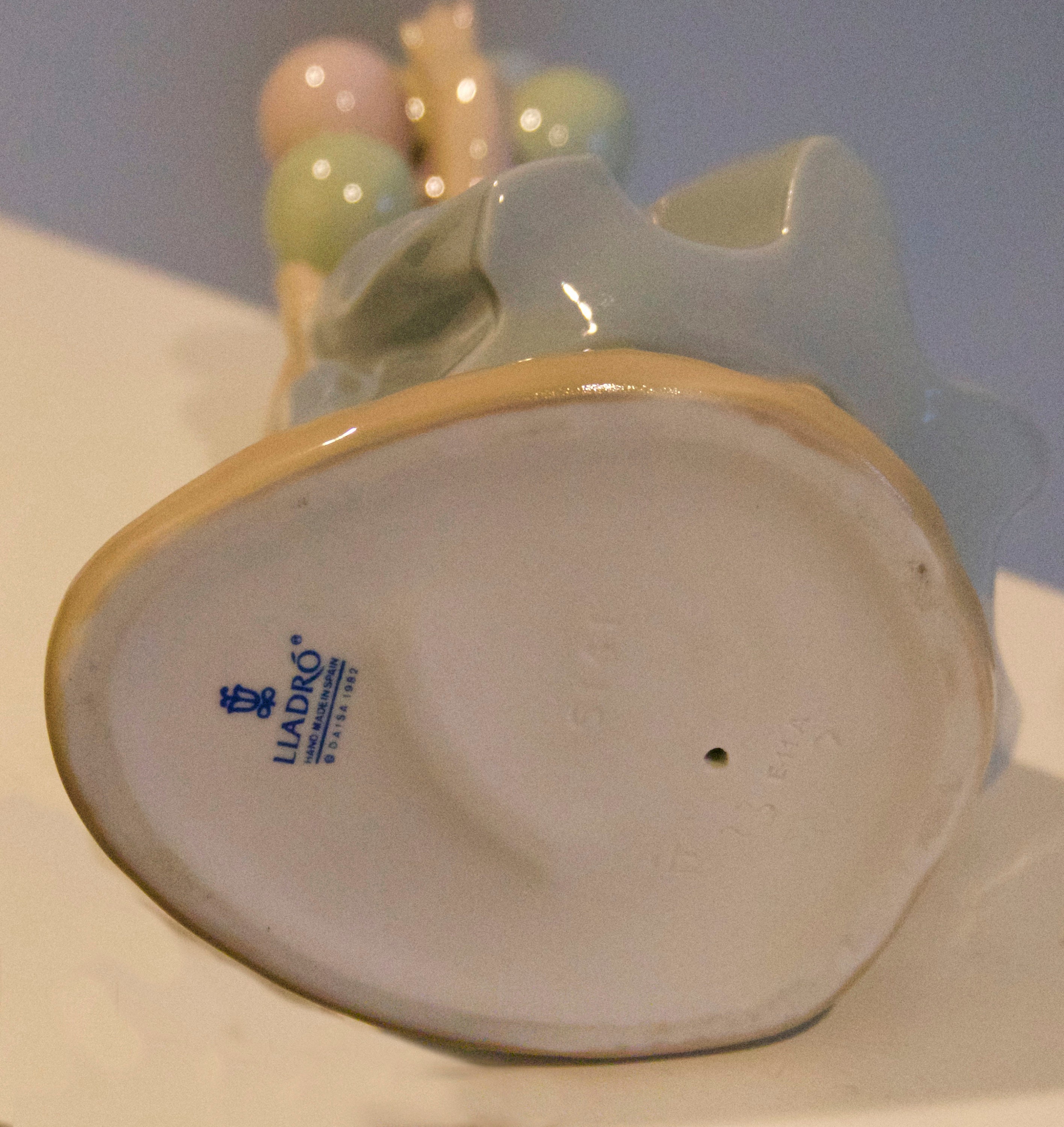 LLADRO #5141 Girl With Balloons.. the Balloon Seller - Etsy