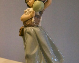 リヤドロ　5141 バルーンセラー　置物　LLADRO リヤドロ 5141 バルーンセラー 置物 LLADRO Lladro 5141 BALLOON