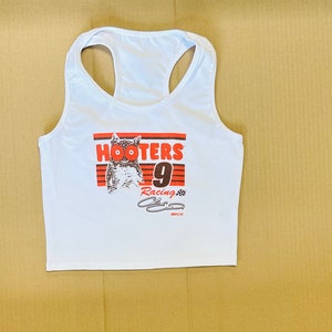 Hooters racing 9 Tank Top