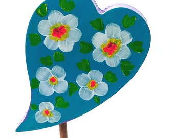 Herz aus Holz handbemalt Wohnunhgsdeko Gartenstecker. 13x8,5 cm. blau-weiss