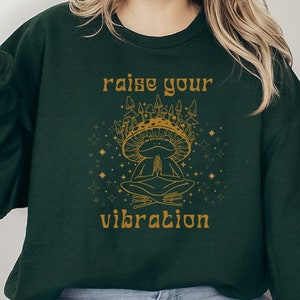 Mushroom Shirt Cottagecore Shirt Mushroom T Shirt Mystical Shirt Light Academia Mushroom Sweater Goblincore Fairycore Mushroom Sweatshirt