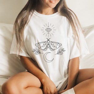 Evil Eye Shirt All Seeing Eye Mystical Shirt Celestial Shirt Indie T Shirt Witchy Clothes Witchy Stuff Occult Shirt Witch Clothes