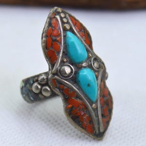Vintage Handmade Tibetan Nepal Ring – Turquoise, Coral & Lapis Lazuli Thumb Ring, Boho Ethnic Jewelry