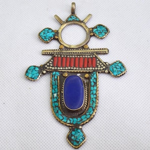 Vintage Tuareg Southern Cross Pendant Necklace – Handmade Berber Jewelry with Turquoise & Coral, Ethnic Tribal Style