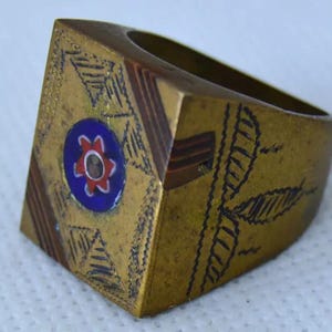 Bague Touareg Chevron Bead en Laiton Massif et Ébène pour Femme et Homme、エスニック トライバル リング、ジュエリー ボヘミアン ジュエリー