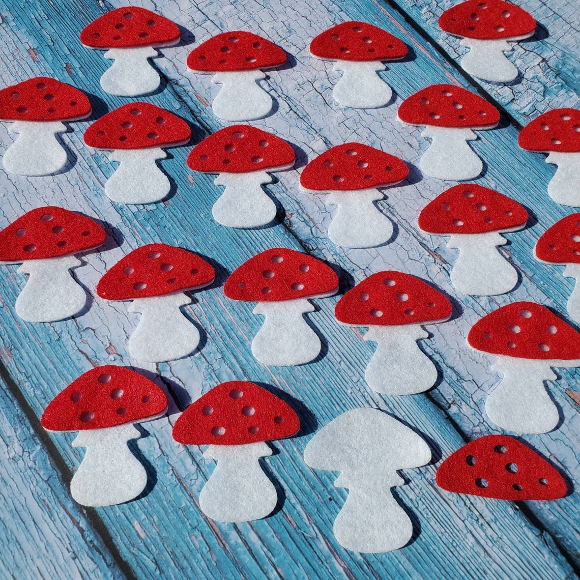 Felt Mushrooms| 20 Pre-cut Toadstool Shapes for DIY Sewing Crafts ...