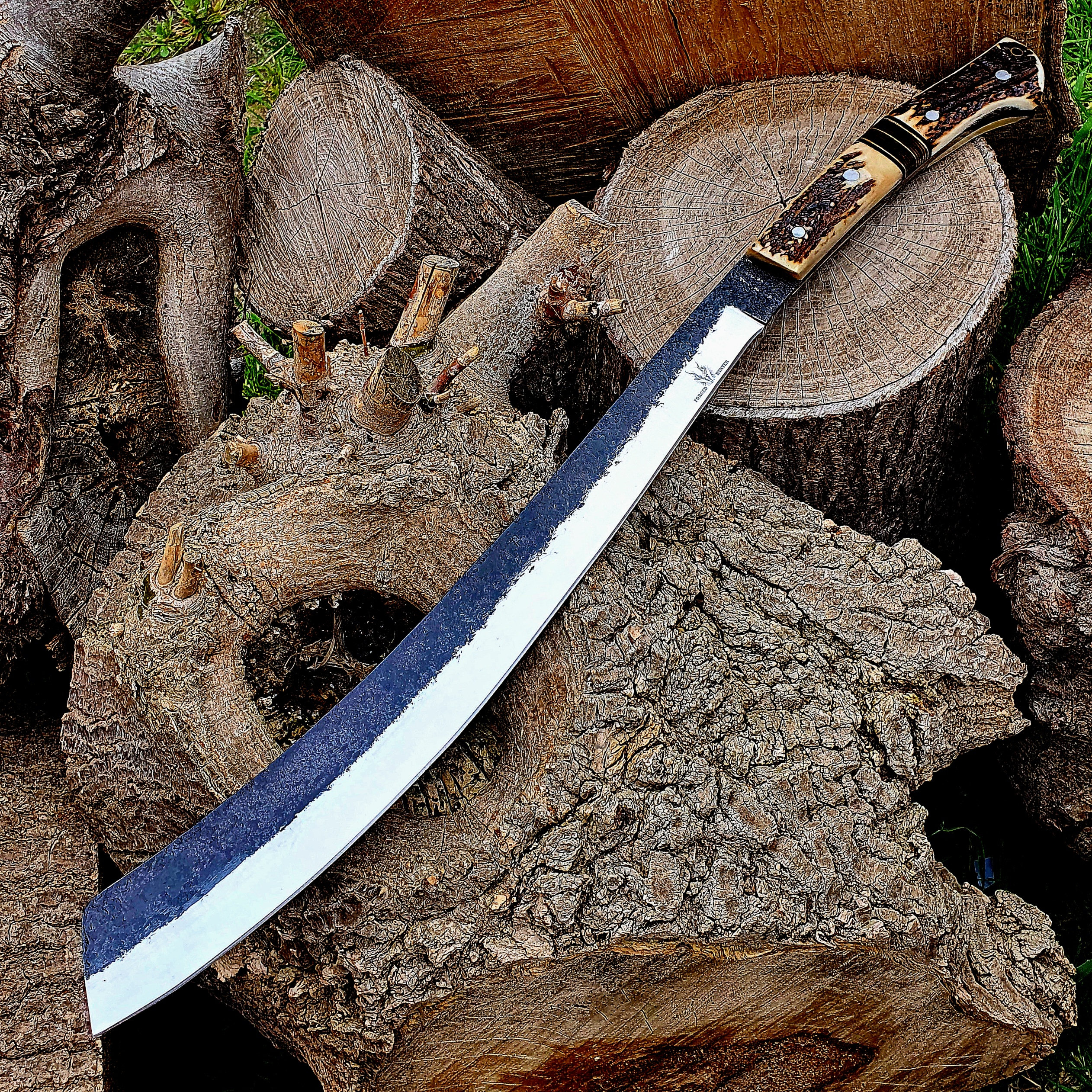 Hand-forged 80CRV2 Machete | Stag Horn Handle, Outdoor Parang - Etsy