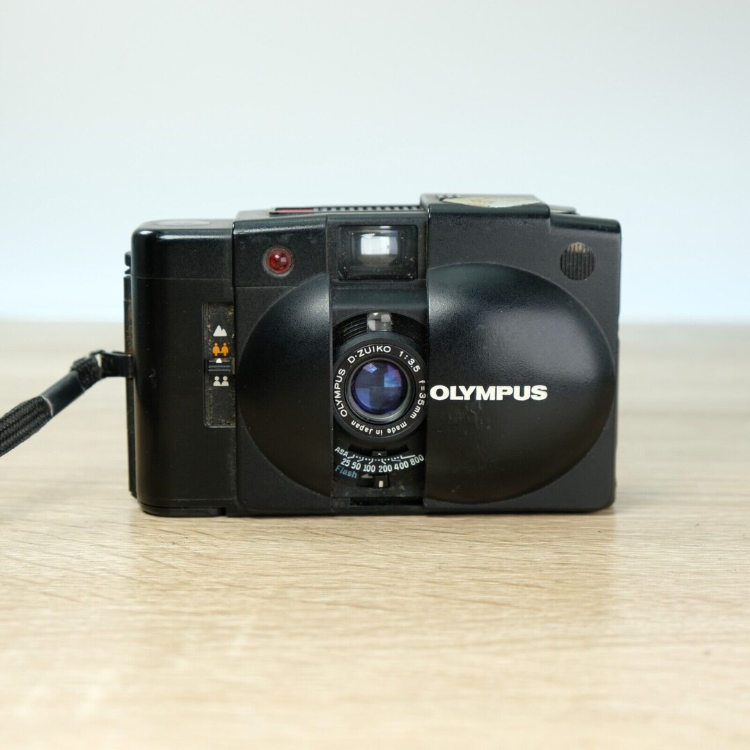 Olympus XA2 Camera 35mm Point & Shoot Rangefinder Camera Black Etsy