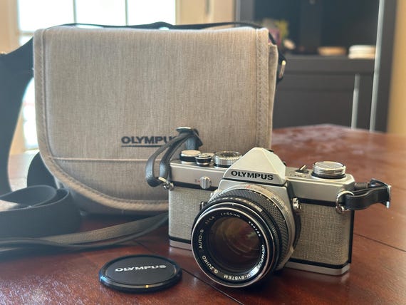 ★ OLYMPUS OM-1 + ★ 標準レンズ 50mm F1.4 作例写真あり☆人気すぎる機種】OLYMPUS OM-1 / G.ZUIKO AUTO-S