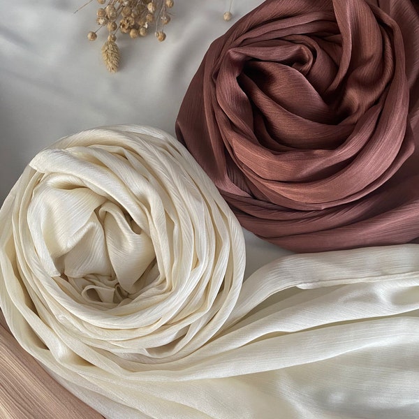 NEW IN Satin Hijab Crinkle optik, hochwertig verarbeitet, edles Design, Kopftuch, Kopfbedeckung, Schal, esarp, sal