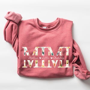 Custom Grandma With Kids Names Sweatshirt, Flower Grandma Crewneck, Mother&#39;s Day Gift, Gigi Sweatshirt, Nana Sweater, Mimi Sweatshirt