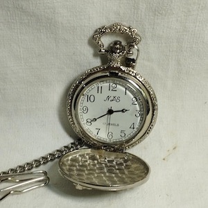 old mechanical steel pocket watch with chain - pocket watch - golfer decor NDS 17 Jewels