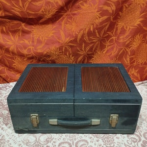 électrophone tourne disque vintage "France electronique" en état de fonctionnement - valise en bois recouverte de plastique