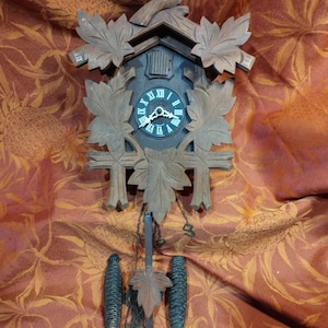Ancienne Pendule à Coucou - Poids Et Balancier - Mécanisme à Vérifier