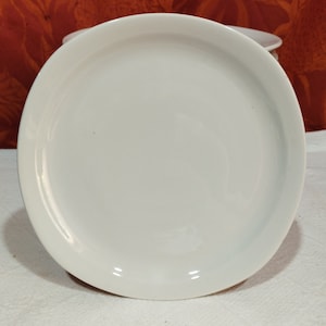 12 Oslo white porcelain dessert plates from Sarreguemines