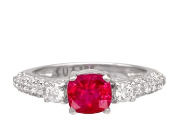 Anillo de rubí Anillo de compromiso con rubí en oro de 18 k Anillo de diamante con rubí natural de talla cojín Anillo con piedra natal de julio Anillo de promesa Anillo con engaste de garras