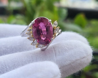 Ruby Dainty Oval Ring In 18K Solid Gold Ring, Gold Minimalist Ring, Simple Ruby Ring, Handmade Ring, Delicate Ring Gifts for Her