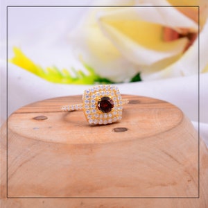 Vintage Ring Garnet Ring In 18K Solid Gold Ring Moissanite Ring Engagement Ring Wedding Ring, Birthday Gifts For Her January Birthstone Ring