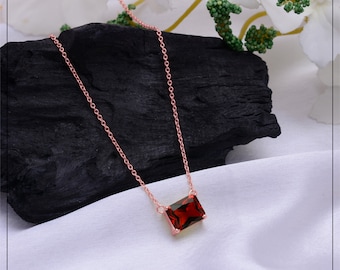 Garnet Pendant Necklace In 18k Solid Gold, Solitaire Pendant Gold Pendant, January Birthstone Necklace Birthstone Necklace Gifts for Her