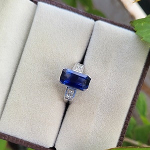 Natural Blue Sapphire Ring Diamond Ring in 18k Solid Gold Ring Gold Bridal Ring, Promiss Ring December Birthstone Ring, Gifts For Her