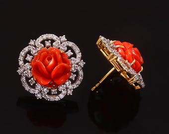 Pendientes de coral momo japonés natural y diamantes raros en oro amarillo macizo de 18 k para mujer Pendientes de coral tallados con flores Joyas de coral