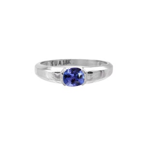 Natural Cushion Tanzanite Solitaire Ring in 18k Solid Gold Tanzanite ring for women Anniversary gift Tanzanite Jewellery December Birthstone
