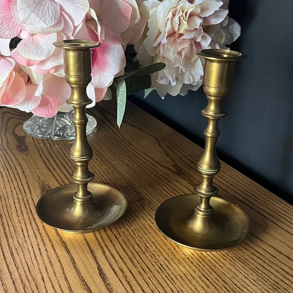 Vintage Brass Candlestick Holder | Sphere Holder | Solid Brass Candle Holder | Vintage Candle Holders | Vintage Home Decor | Alter Decor