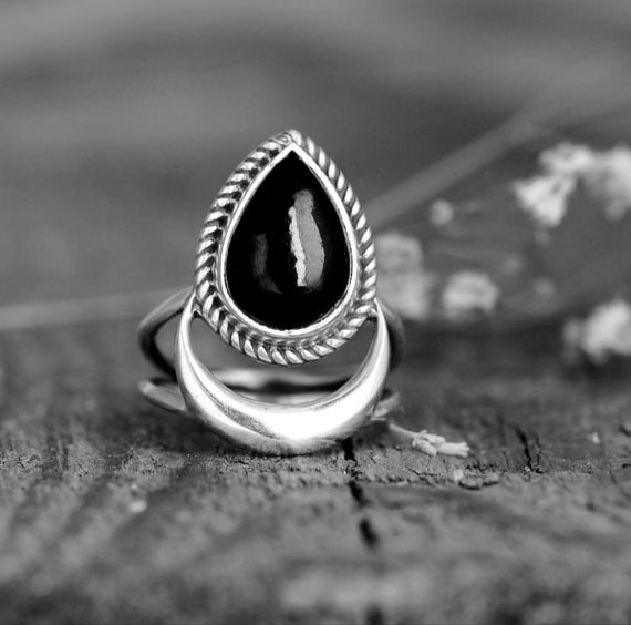 6 Reasons to Buy Black Tourmaline Ring for Wedding