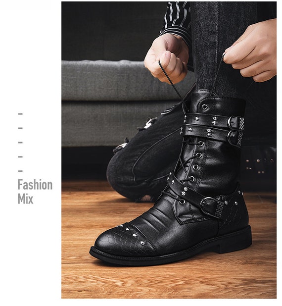 Botas de moto de cuero para hombre, zapatos de combate militar de media  pantorrilla, cinturón gótico