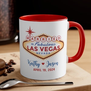 Spersonalizowany kubek na kawę z okazji ślubu w Las Vegas, spersonalizowany prezent rocznicowy dla par, pan i pani, którzy właśnie się pobrali w Las Vegas Cup Wedding Favor