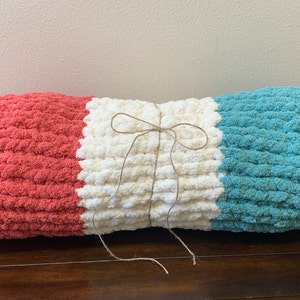 分厚いシェニール スロー ブランケット、手編みのブランケット、暖かくて心地よいスロー ブランケット、ギフト、彼女へのギフト。