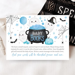 Carte d'encart bleu modifiable pour bébé Halloween, livres pour baby shower de sorcière bleue, carte de demande de livre Boy A Little Boo is Almost Due, HBSC09