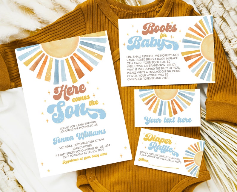 Peut inclure: Une invitation de f&ecirc;te pr&eacute;natale avec un motif de soleil r&eacute;tro. L'invitation indique "Here comes the Son" et comprend les d&eacute;tails de l'&eacute;v&eacute;nement, y compris la date, l'heure et le lieu. Il y a &eacute;galement une carte s&eacute;par&eacute;e qui dit "Books for Baby" et demande aux invit&eacute;s d'apporter un livre au lieu d'une carte.