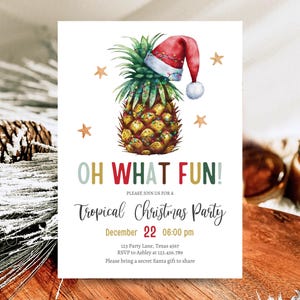 Bewerkbare tropische kerstananasuitnodiging, uitnodiging kerstfeest, zomerkerstuitnodiging, Hawaiian Christmas Luau-feest