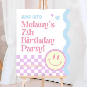 Plaque de bienvenue modifiable d&#39;anniversaire Smiley rétro, thème sourire BCBG, plaque d&#39;anniversaire smiley damier rose, plaque de bienvenue rétro smiley fille, 17 GBP